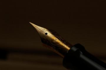 Fountain Pen Pictures HD Image