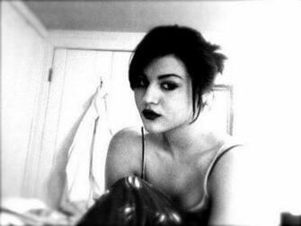 Frances Bean Cobain Image Wallpaper