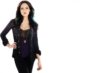 Elizabeth Gillies Wallpaper