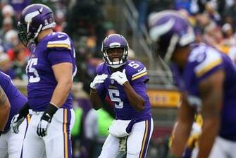 Teddy Bridgewater Of The Minnesota Vikings Calls