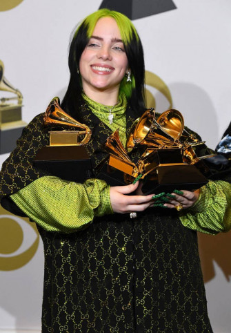 Olivia Rodrigo Broke Her Grammy Like Taylor Swift Did