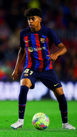 Lamine Yamal Wallpaper