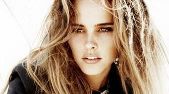 Isabel Lucas Wallpaper