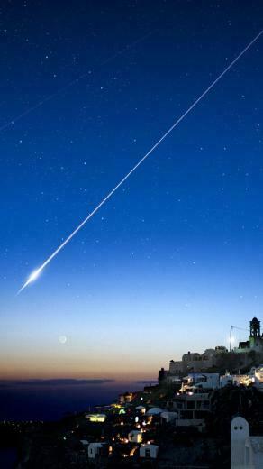 Falling Star Over Cliff City Android Wallpaper
