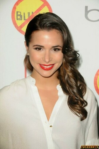 Josie Loren Photos Pictures And Image Gallery