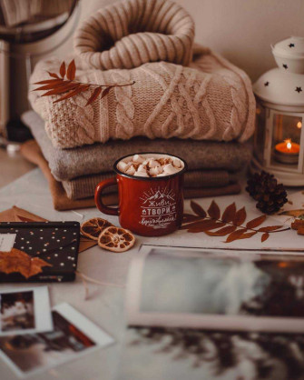Cozy Autumn Aesthetic Wallpaper