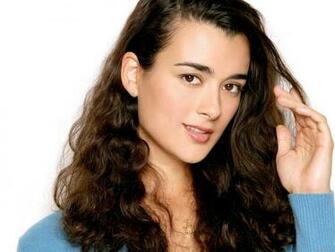 Cote De Pablo Wallpaper Related Keywords