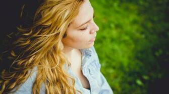 Beautiful Blonde Wallpaper