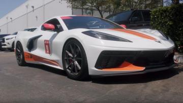Emelia Hartford Shows Off Her C8 Corvette To A Gm Executive