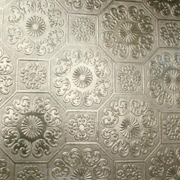 Carlucci Di Chivasso Czar Wallpaper In Gold 10m Roll