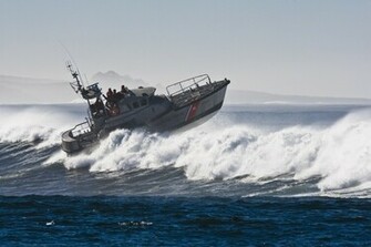 File Coast Guard Boat In Morro Bay Jpg Wikipedia The
