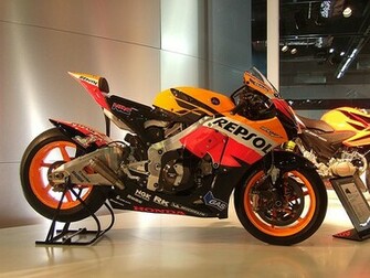 Share To Labels Bikes Wallpaper Motogp Bike