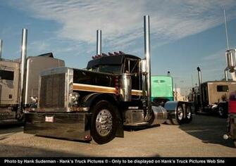 Peterbilt Company Bob Leslie Trucking Owned Driven By