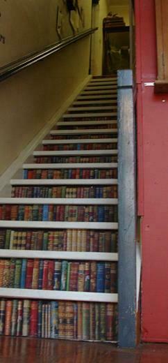 Steps Risers With Wallpaper Borders Applied To Them Think Of The