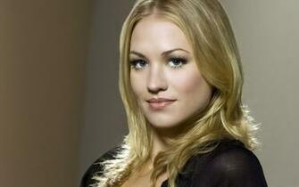 Hollywood Celebrity Wallpaper HD Background Of
