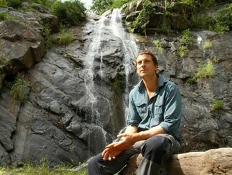 Bear Grylls Photos Wallpaper