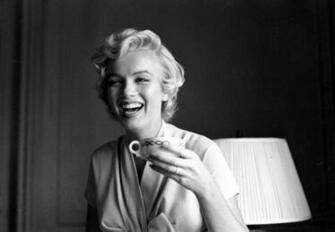 Marilyn Monroe Computer Desktop Background