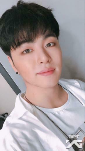 Junhoe Mine In Ikon Chanwoo