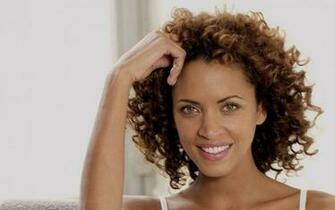 Noemie Lenoir Wallpaper