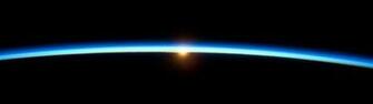 Gpw Nasa Iss021 Sunset Thin Blue Line Of The Atmosphere High