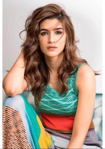 Kriti Sanon HD Wallpaper Desktop Background Android