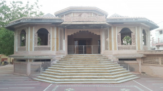 Shiva Temple And Swami Samadhi Wallpaper