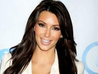 Kim Kardashian Full HD Wallpaper