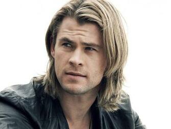 Chris Hemsworth Desktop Wallpaper For HD Widescreen And