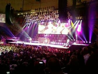 Kiss Heavy Metal Rock Bands Concert Crowd R Wallpaper Background