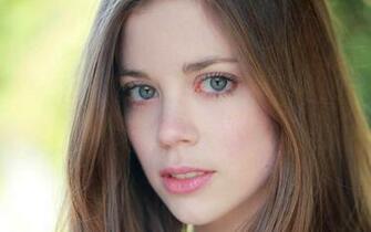 Brunettes Women Blue Eyes Teen Jailbait Faces Wallpaper