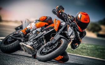 Ktm Duke Race Bike 4k Wallpaper