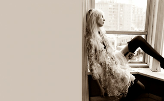 Taylor Momsen Wallpaper
