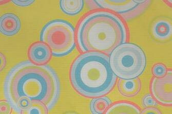 So Are These Retro Wallpaper Making A Comeback Well Kind Of