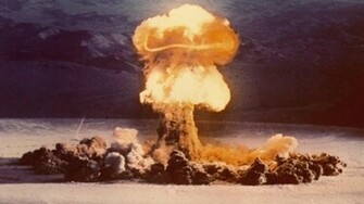 Mushroom Clouds Live Wallpaper For Android