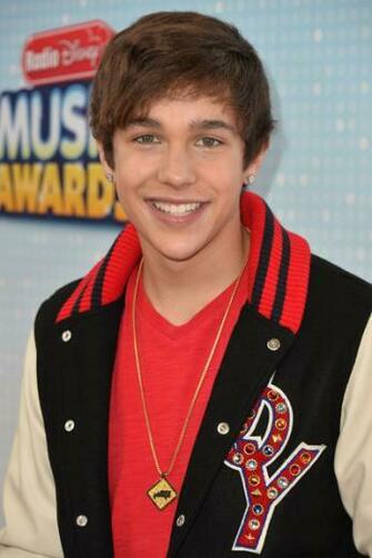 Austin Mahone HD Wallpaper