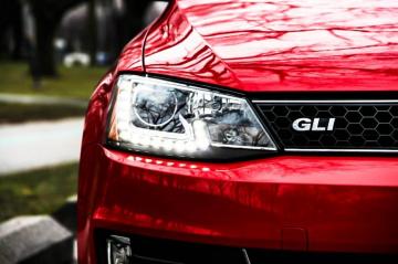 Volkswagen Jetta Gli Image