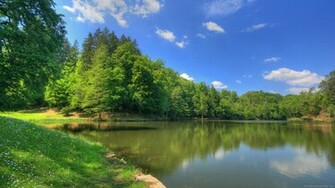 HD Widescreen Desktop Wallpaper Computer Background