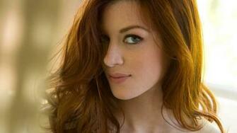 Women A Beautiful Woman Can Brighten Up Even The Bleakest Of Days