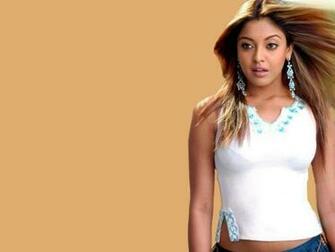 Bollywood Actress Tanushree Dutta Wallpaper Fun Hungama