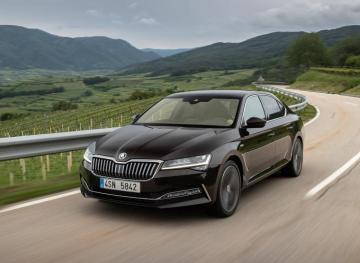 Skoda Superb Laurin Klement Front Three Quarter Wallpaper