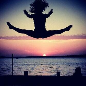 Split Jump On