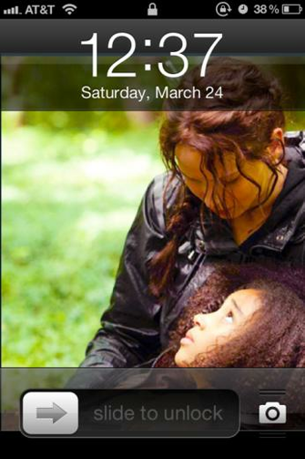 iPhone Lock Screen On