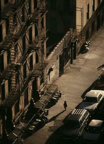 Capturing East Harlem In The 80s Photography