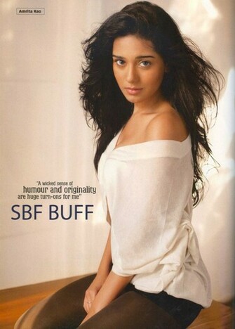 Actress Wallpaper And Other Hot Amrita Rao In Maxim Photoshoot