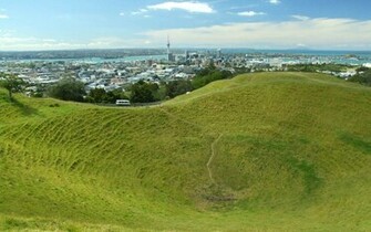 Beautiful Mount Eden Wallpaper