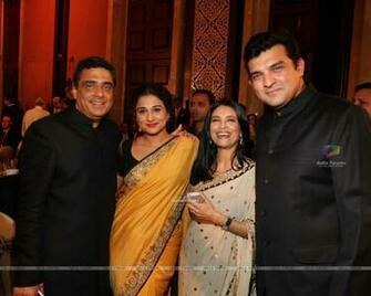 Wallpaper Swades Foundation Fundraiser Size