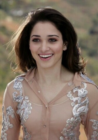 Tamanna Bhatia Hot Wallpaper Wall