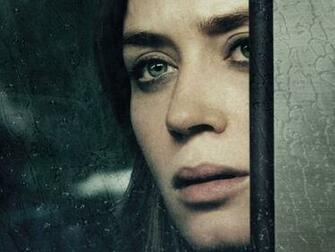 The Girl On Train Hq Movie Wallpaper