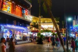 5th Avenue Playa Del Carmen Mexico At