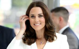 Wallpaper Kate Middleton Smile Portrait 4k Uk